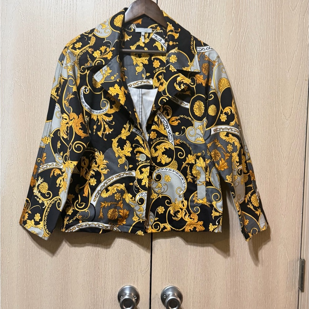 Hinson Wu Stylish Black & Gold Baroque Print Jacket